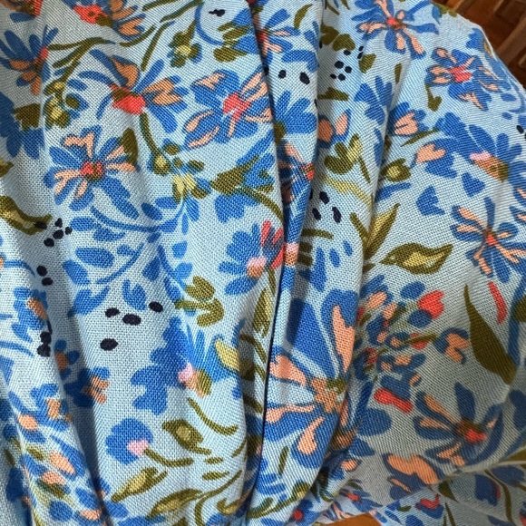 NWOT Jessica Simpson Decorative Blossoms Jumpsuit Small pastel blue - Picture 4 of 5